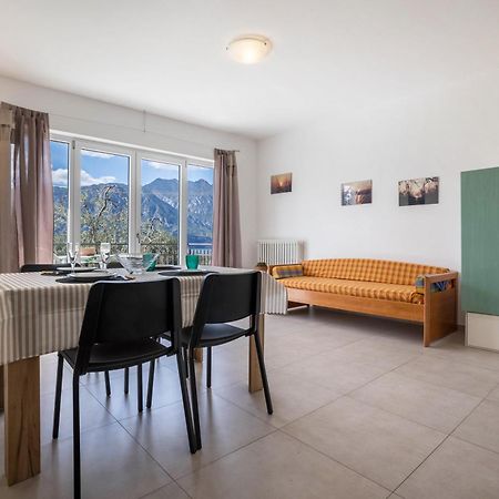 Appartamento Bassinel Malcesine Bagian luar foto