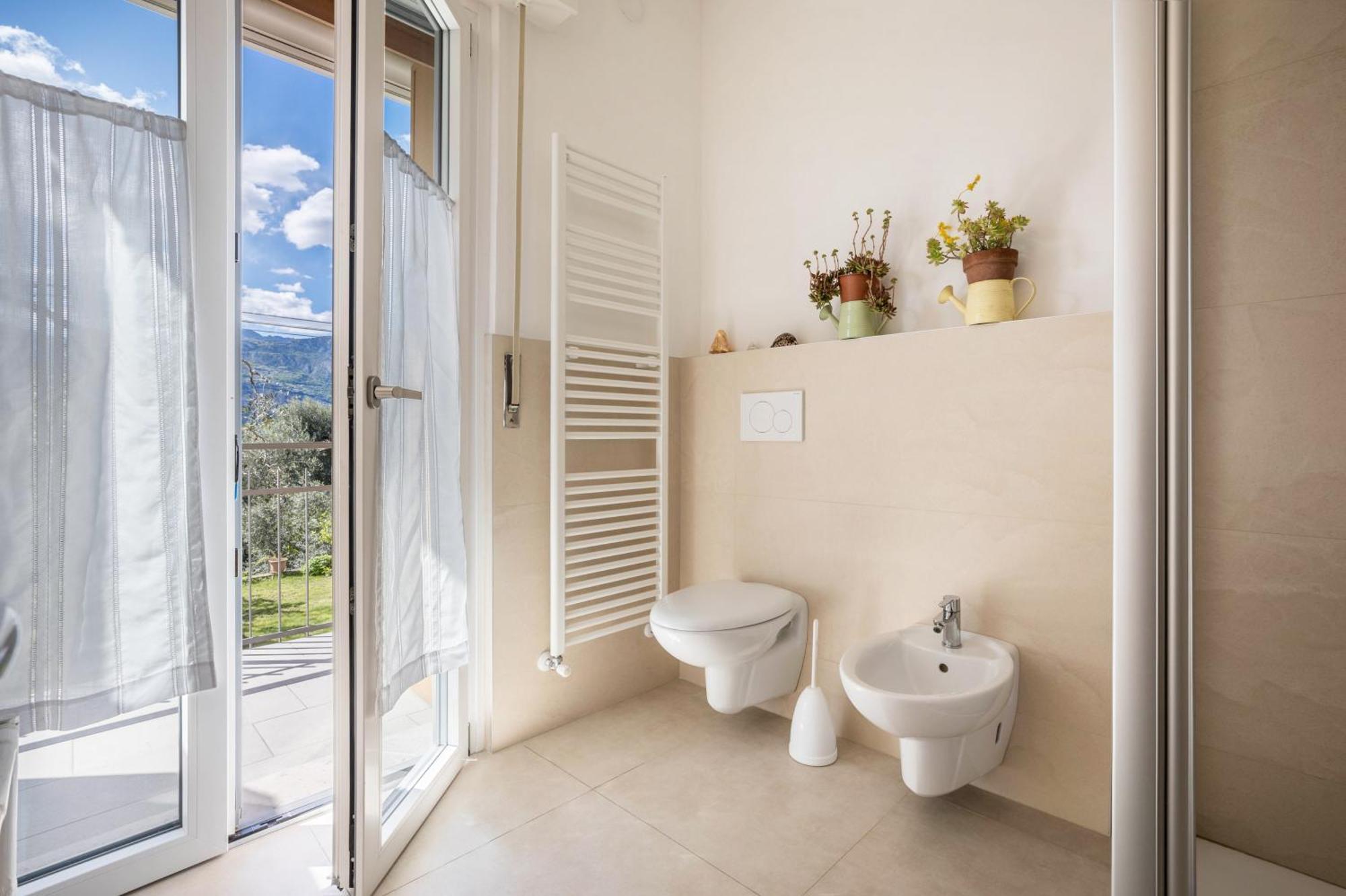 Appartamento Bassinel Malcesine Bagian luar foto